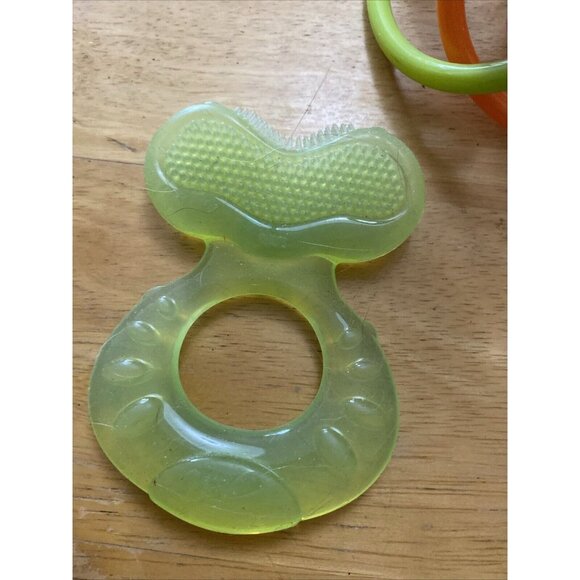 Mixed Lot Manhattan Toy Winkel rattle Sensory Plus 2 Teethers Toys - Picture 2 of 10